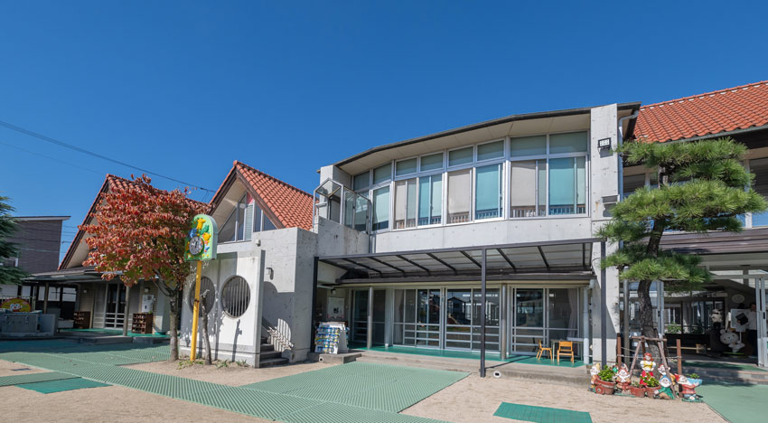 1日の流れ 開園|かがやき認定こども園 | 社会福祉法人 愛和福祉会