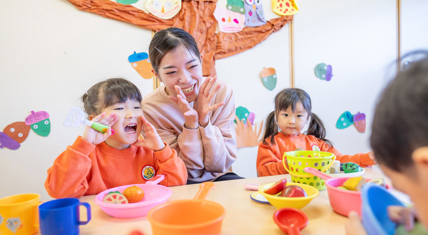 1日の流れ 順次登園|かがやき認定こども園 | 社会福祉法人 愛和福祉会